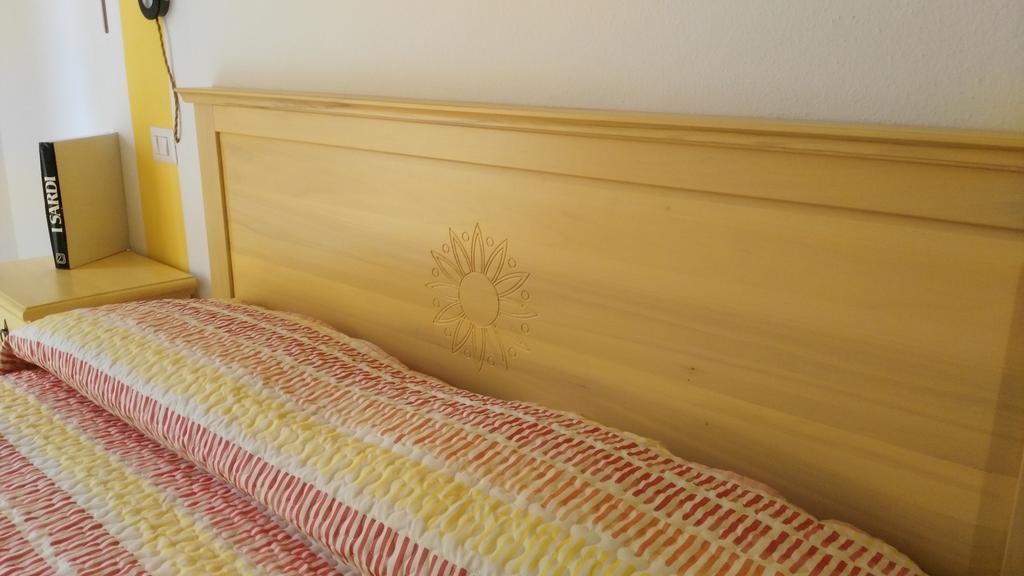 B&B Sa Zodia Guest House Bitti Room photo