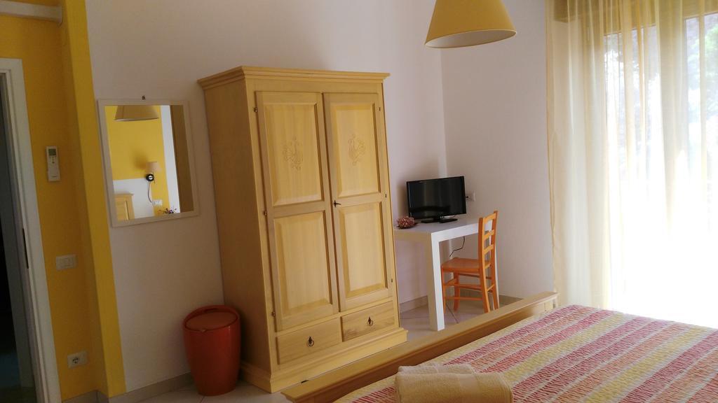 B&B Sa Zodia Guest House Bitti Exterior photo